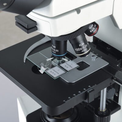 Microscopio Fluorescencia CX40 base