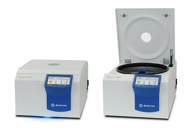 Centrífuga de sobremesa refrigerada Sigma 3-17KT vista cerrada y abierta