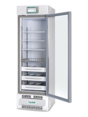 Banco de plasma -20°C Fiocchetti PLASMA-VISION 400 con la puerta abierta