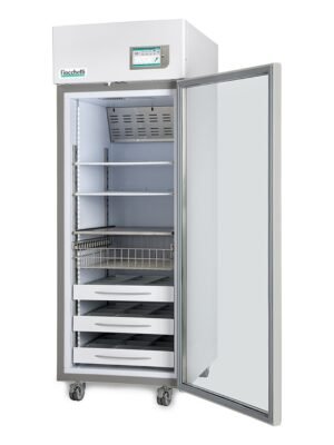 Banco de plasma -20°C Fiocchetti PLASMA-VISION 700 con la puerta abierta