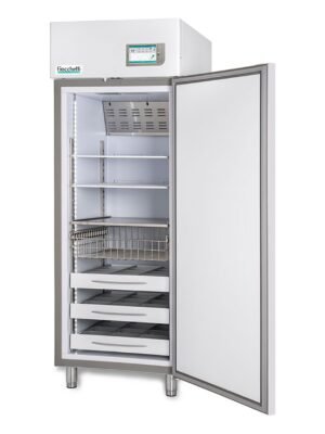Congelador de laboratorio -20°C Fiocchetti FREEZER 700 con la puerta abierta