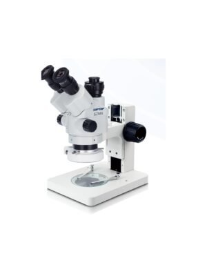 Estereomicroscopio Sunny Optical Technology SZMN sobre fondo blanco