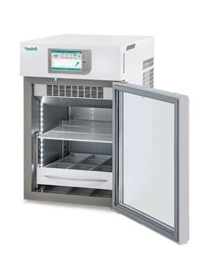 Refrigerador de farmacia Fiocchetti MEDIKA 100 con la puerta abierta Refrigerador de farmacia Fiocchetti MEDIKA 100 con la puerta abierta